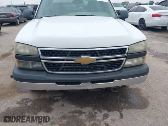 2006 Chevrolet Silverado 1500 LT1 с VIN 1GCEC19Z76Z275194, выставлен на аукционе IAAI как лот 41926268 с пробегом 257 647 миль миль и . История ставок и продаж доступна на DreamBid. Изображение 6.