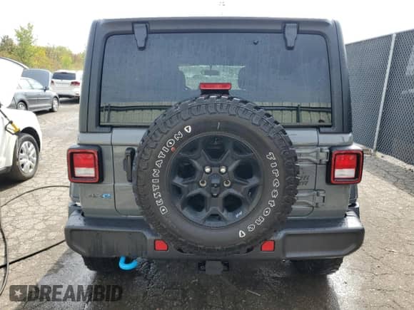 2023 Jeep Wrangler z VIN 1C4JJXN60PW642619, wystawiony jako Copart lot #81656885 z przebiegiem 24 190 mil mil oraz Czysty tytuł • Clean title. Historia ofert i sprzedaży dostępna na DreamBid. Obrazek 6.