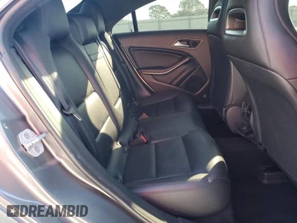 2015 Mercedes-Benz CLA 250 with VIN WDDSJ4GB4FN281631, listed as a Copart auction lot 86168795 with 132,505 mi miles and Non repairable. Bid and sale history available at DreamBid. Image 10.