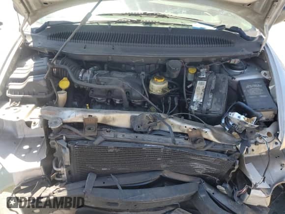 2002 Dodge Caravan SE with VIN 1B4GP24382B660771, listed as a Copart auction lot 72047005 with 207,917 mi miles and Salvage title. Bid and sale history available at DreamBid. Image 12.