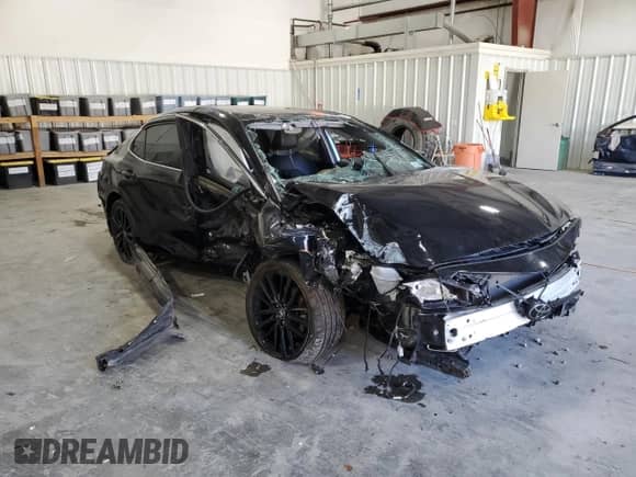 2022 Toyota Camry SE с VIN 4T1G11AK0NU697960, выставлен на аукционе Copart как лот 90143175 с пробегом Не указан миль и Чистый • Clean title. История ставок и продаж доступна на DreamBid. Изображение 4.