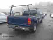 2001 GMC Sierra 1500 SLE z VIN 2GTEC19T011130513, wystawiony jako IAAI lot #42188787 z przebiegiem 167 614 mil mil oraz . Historia ofert i sprzedaży dostępna na DreamBid. Obrazek 4.