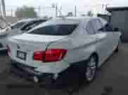 2013 BMW 5 Series 528i с VIN WBAXG5C55DD233169, выставлен на аукционе IAAI как лот 43111152 с пробегом 179 029 миль миль и . История ставок и продаж доступна на DreamBid. Изображение 4.