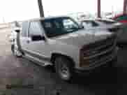 1996 Chevrolet Silverado 1500 с VIN 2GCEC19R6T1205612, выставлен на аукционе IAAI как лот 42381693 с пробегом 194 859 миль миль и . История ставок и продаж доступна на DreamBid. Изображение 1.