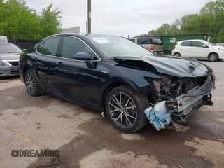 2021 Toyota Camry Hybrid XLE with VIN 4T1F31AK8MU563752, listed as a IAAI auction lot 42134620 with 19,484 mi miles and . Bid and sale history available at DreamBid. Image 1.