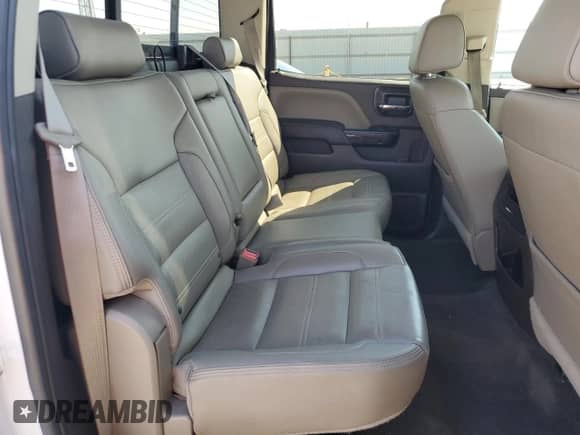 2016 GMC Sierra 1500 Denali z VIN 3GTU2PEJ2GG371785, wystawiony jako Copart lot #81668355 z przebiegiem 82 938 mil mil oraz Szkoda całkowita • Salvage title. Historia ofert i sprzedaży dostępna na DreamBid. Obrazek 10.