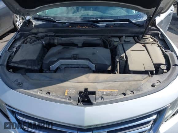 2016 Chevrolet Impala LT z VIN 2G1105SA8G9138532, wystawiony jako IAAI lot #43269051 z przebiegiem 141 773 mil mil oraz . Historia ofert i sprzedaży dostępna na DreamBid. Obrazek 10.