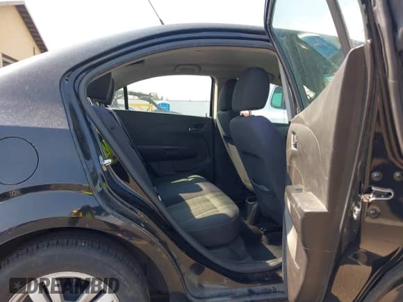 2012 Chevrolet Sonic LT с VIN 1G1JC5SHXC4194604, выставлен на аукционе IAAI как лот 43173120 с пробегом 200 428 миль миль и . История ставок и продаж доступна на DreamBid. Изображение 8.