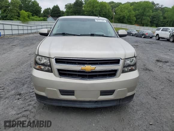2009 Chevrolet Tahoe z VIN 1GNFC13539R120163, wystawiony jako Copart lot #58721595 z przebiegiem 183 307 mil mil oraz Czysty tytuł • Clean title. Historia ofert i sprzedaży dostępna na DreamBid. Obrazek 5.