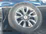 2022 Chevrolet Silverado 1500 RST z VIN 3GCUDEETXNG583752, wystawiony jako IAAI lot #41809678 z przebiegiem 68 902 mil mil oraz . Historia ofert i sprzedaży dostępna na DreamBid. Obrazek 12.