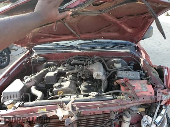 2002 Toyota Tacoma z VIN 5TEWM72NX2Z145081, wystawiony jako Copart lot #83818635 z przebiegiem Nie podano mil oraz Szkoda całkowita • Salvage title. Historia ofert i sprzedaży dostępna na DreamBid. Obrazek 11.