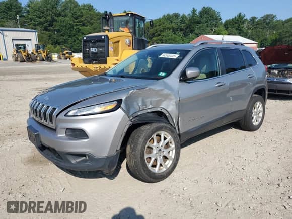 2016 Jeep Cherokee Latitude with VIN 1C4PJMCB2GW100138, listed as a Copart auction lot 64548445 with 211,628 mi miles and Salvage title. Bid and sale history available at DreamBid. Image 1.