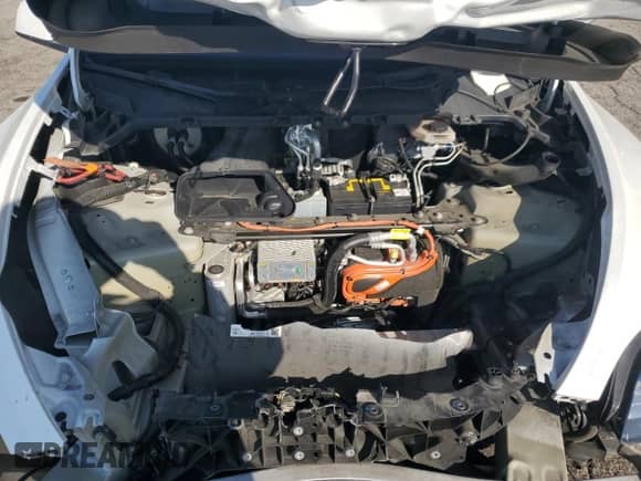 2021 Tesla Model Y Long Range with VIN 5YJYGDEEXMF276123, listed as a Copart auction lot 84660505 with 105,172 mi miles and Salvage title. Bid and sale history available at DreamBid. Image 11.