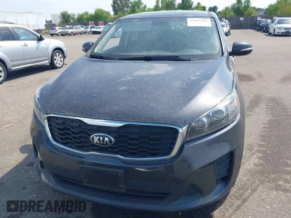 2019 Kia Sorento LX with VIN 5XYPG4A5XKG489435, listed as a IAAI auction lot 42862405 with Not provided miles and . Bid and sale history available at DreamBid. Image 12.