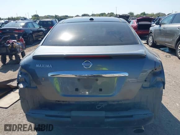 2014 Nissan Maxima SV z VIN 1N4AA5AP7EC488689, wystawiony jako IAAI lot #43153163 z przebiegiem 238 142 mil mil oraz . Historia ofert i sprzedaży dostępna na DreamBid. Obrazek 16.