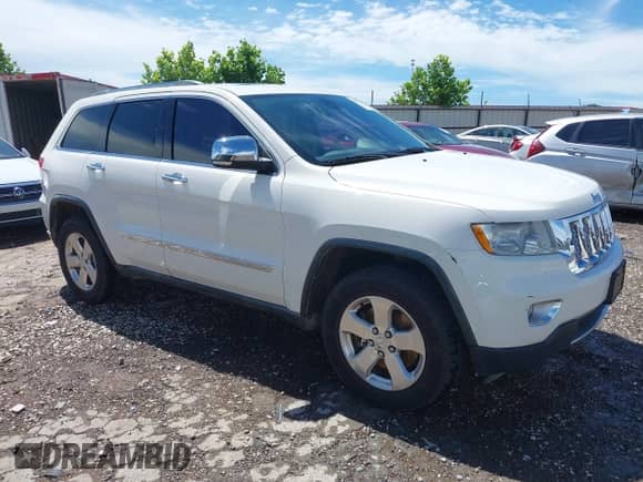 2011 Jeep Grand Cherokee Limited with VIN 1J4RR5GT1BC714774, listed as a IAAI auction lot 42651419 with 142,050 mi miles and . Bid and sale history available at DreamBid. Image 1.