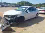 2020 Toyota Camry LE z VIN 4T1L11AK2LU999293, wystawiony jako IAAI lot #43202655 z przebiegiem 52 070 mil mil oraz . Historia ofert i sprzedaży dostępna na DreamBid. Obrazek 17.