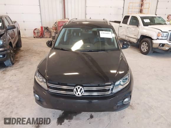 2017 Volkswagen Tiguan Sport с VIN WVGUV7AX7HK014285, выставлен на аукционе IAAI как лот 43098002 с пробегом 103 573 миль миль и . История ставок и продаж доступна на DreamBid. Изображение 12.