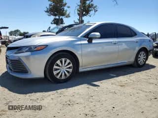 2024 Toyota Camry Hybrid LE с VIN 4T1H31AK6RU629344, выставлен на аукционе Copart как лот 69148465 с пробегом 95 385 миль миль и Списание • Salvage title. История ставок и продаж доступна на DreamBid. Изображение 1.