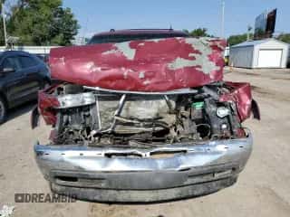 2005 Chevrolet Suburban LT z VIN 3GNEC16Z55G183141, wystawiony jako Copart lot #63287414 z przebiegiem Nie podano mil oraz Szkoda całkowita • Salvage title. Historia ofert i sprzedaży dostępna na DreamBid. Obrazek 5.