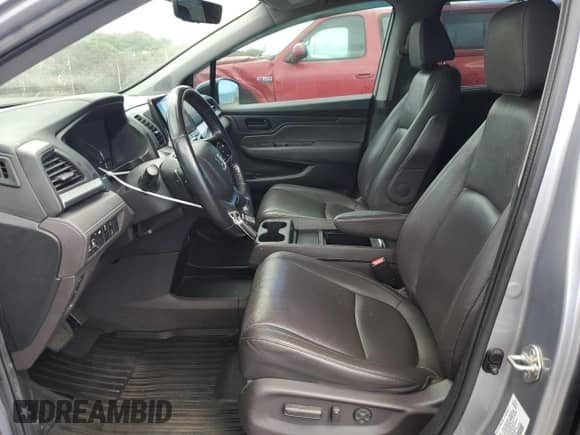 2019 Honda Odyssey EX-L with VIN 5FNRL6H77KB117842, listed as a Copart auction lot 68346585 with 60,530 mi miles and Clean title. Bid and sale history available at DreamBid. Image 7.