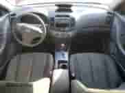 2009 Hyundai Elantra GLS z VIN KMHDU45D79U786485, wystawiony jako Copart lot #71086735 z przebiegiem 173 398 mil mil oraz Szkoda całkowita • Salvage title. Historia ofert i sprzedaży dostępna na DreamBid. Obrazek 8.