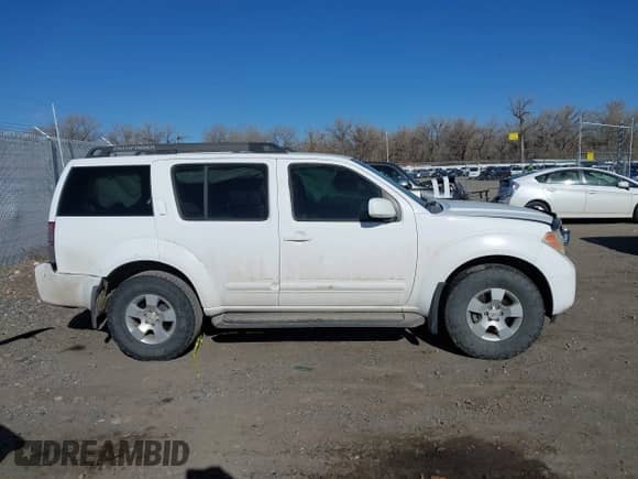 2007 Nissan Pathfinder SE with VIN 5N1AR18W17C612740, listed as a IAAI auction lot 41969654 with 190,450 mi miles and . Bid and sale history available at DreamBid. Image 14.