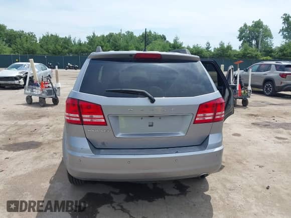2020 Dodge Journey SE Value with VIN 3C4PDCABXLT237199, listed as a IAAI auction lot 42711626 with 145,090 mi miles and . Bid and sale history available at DreamBid. Image 16.