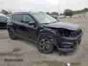 2020 Jeep Compass Altitude с VIN 3C4NJDBB2LT145590, выставлен на аукционе Copart как лот 69753605 с пробегом 42 225 миль миль и Списание • Salvage title. История ставок и продаж доступна на DreamBid. Изображение 4.