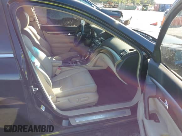 2012 Acura TL Technology с VIN 19UUA8F54CA029064, выставлен на аукционе IAAI как лот 43406145 с пробегом 175 697 миль миль и . История ставок и продаж доступна на DreamBid. Изображение 5.