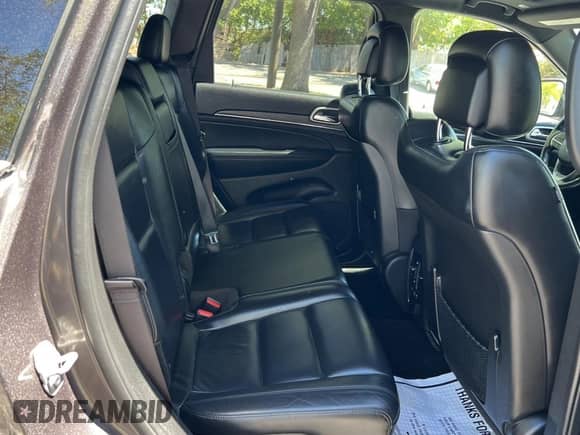 2021 Jeep Grand Cherokee 80th Anniversary with VIN 1C4RJFBG9MC564719, listed as a Copart auction lot 50026595 with 28,988 mi miles and Clean title. Bid and sale history available at DreamBid. Image 6.