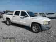 2008 Dodge Dakota with VIN 1D3HE38N68S590475, listed as a Copart auction lot 84948805 with 140,277 mi miles and Clean title. Bid and sale history available at DreamBid. Image 4.