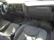 2005 Chevrolet Silverado 1500 z VIN 1GCEC14X05Z224219, wystawiony jako Copart lot #49984315 z przebiegiem Nie podano mil oraz Szkoda całkowita • Salvage title. Historia ofert i sprzedaży dostępna na DreamBid. Obrazek 8.