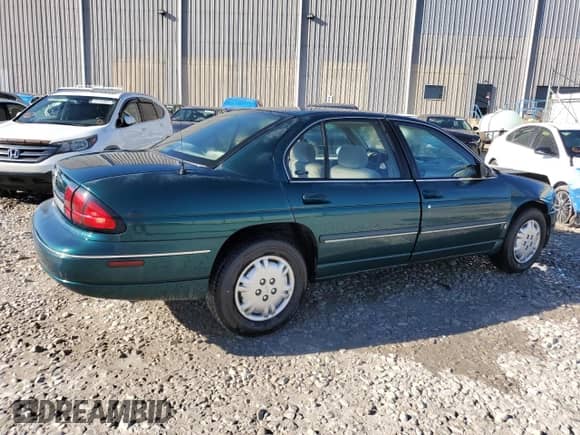1998 Chevrolet Lumina с VIN 2G1WL52M9W9187275, выставлен на аукционе Copart как лот 70384254 с пробегом 62 002 миль миль и На запчасти • Non repairable. История ставок и продаж доступна на DreamBid. Изображение 3.