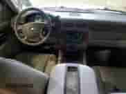 2009 Chevrolet Avalanche LS z VIN 3GNFK12039G237878, wystawiony jako Copart lot #64171345 z przebiegiem 297 848 mil mil oraz Czysty tytuł • Clean title. Historia ofert i sprzedaży dostępna na DreamBid. Obrazek 8.