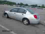 2004 Saturn ION ION 1 z VIN 1G8AG52F64Z140919, wystawiony jako IAAI lot #42821992 z przebiegiem 97 441 mil mil oraz . Historia ofert i sprzedaży dostępna na DreamBid. Obrazek 3.