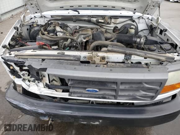 1996 Ford F-150 с VIN 1FTEF14Y2TLA02667, выставлен на аукционе Copart как лот 49686735 с пробегом 143 197 миль миль и Чистый • Clean title. История ставок и продаж доступна на DreamBid. Изображение 11.