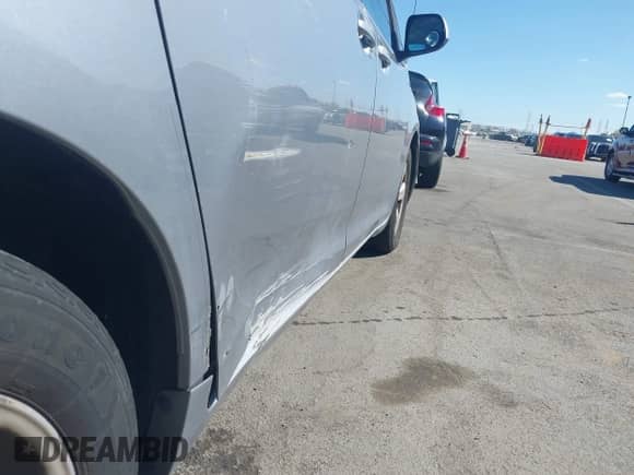 2012 Toyota Sienna LE AAS with VIN 5TDKK3DC0CS278679, listed as a IAAI auction lot 43439357 with 145,783 mi miles and . Bid and sale history available at DreamBid. Image 19.
