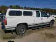 1995 Chevrolet Silverado 2500 с VIN 2GCFK29K9S1126272, выставлен на аукционе Copart как лот 76485474 с пробегом 137 638 миль миль и Списание • Salvage title. История ставок и продаж доступна на DreamBid. Изображение 3.