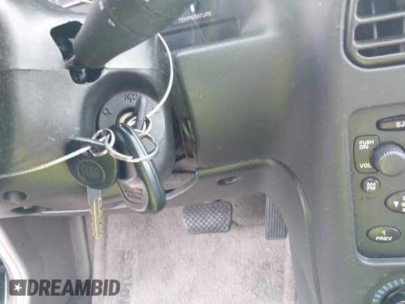 2002 Saturn SL с VIN 1G8ZK52712Z234973, выставлен на аукционе IAAI как лот 43263075 с пробегом 153 198 миль миль и . История ставок и продаж доступна на DreamBid. Изображение 11.