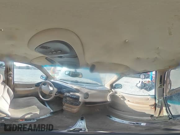 2000 Dodge Caravan ES with VIN 1B4GP74L9YB591675, listed as a Copart auction lot 65271045 with 148,231 mi miles and Salvage title. Bid and sale history available at DreamBid. Image 16.