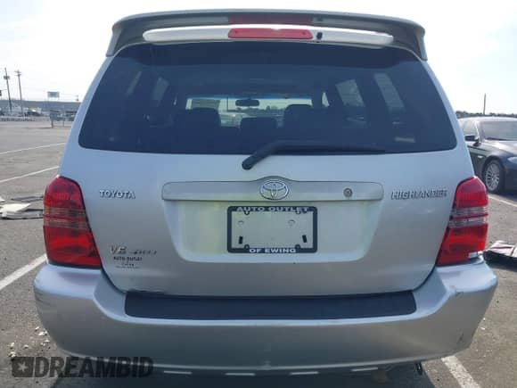 2002 Toyota Highlander с VIN JTEHF21A020087191, выставлен на аукционе IAAI как лот 41933458 с пробегом 210 341 миль миль и . История ставок и продаж доступна на DreamBid. Изображение 16.