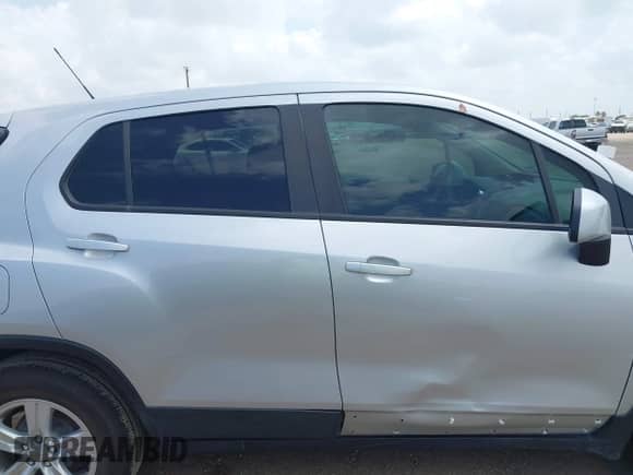2021 Chevrolet Trax LS с VIN KL7CJKSB4MB301642, выставлен на аукционе IAAI как лот 42396345 с пробегом 114 745 миль миль и . История ставок и продаж доступна на DreamBid. Изображение 13.