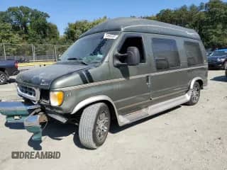 2002 Ford Econoline Cargo Recreational z VIN 1FDRE14W62HB15506, wystawiony jako Copart lot #83662724 z przebiegiem 253 296 mil mil oraz Nie do naprawy • Non repairable. Historia ofert i sprzedaży dostępna na DreamBid. Obrazek 1.