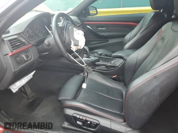 2014 BMW 4 Series 428i xDrive с VIN WBA3N5C59EK196628, выставлен на аукционе Copart как лот 65146085 с пробегом 90 519 миль миль и Списание • Salvage title. История ставок и продаж доступна на DreamBid. Изображение 7.