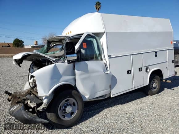 2016 Chevrolet Express Commercial с VIN 1GB0GRFG7G1327802, выставлен на аукционе Copart как лот 41625145 с пробегом Не указан миль и Списание • Salvage title. История ставок и продаж доступна на DreamBid. Изображение 1.