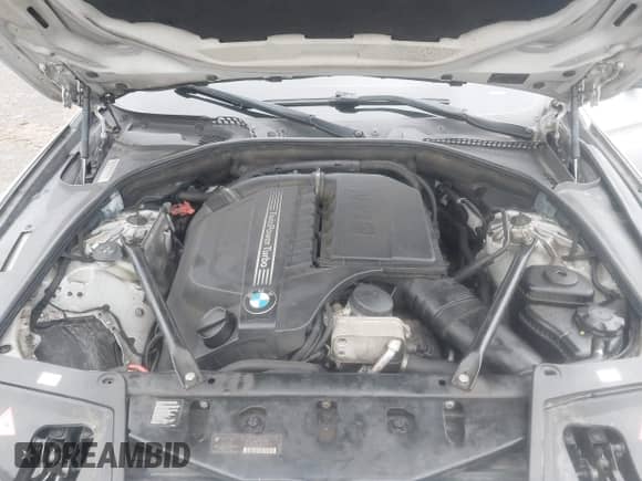 2014 BMW 5 Series 535i xDrive с VIN WBA5B3C52ED530122, выставлен на аукционе IAAI как лот 42672424 с пробегом 116 910 миль миль и . История ставок и продаж доступна на DreamBid. Изображение 10.