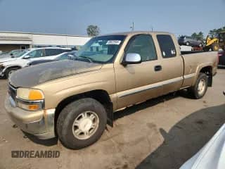 2001 GMC Sierra 1500 SLE с VIN 1GTEK19T11E116007, выставлен на аукционе Copart как лот 66622955 с пробегом 164 540 миль миль и На запчасти • Non repairable. История ставок и продаж доступна на DreamBid. Изображение 1.