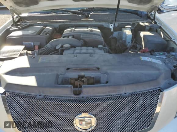 2009 Cadillac Escalade с VIN 1GYFC43559R226540, выставлен на аукционе Copart как лот 42137305 с пробегом 45 280 миль миль и Списание • Salvage title. История ставок и продаж доступна на DreamBid. Изображение 12.