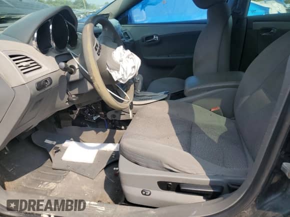 2010 Chevrolet Malibu 1LS с VIN 1G1ZB5EB7AF261965, выставлен на аукционе Copart как лот 67093705 с пробегом 221 648 миль миль и Списание • Salvage title. История ставок и продаж доступна на DreamBid. Изображение 7.